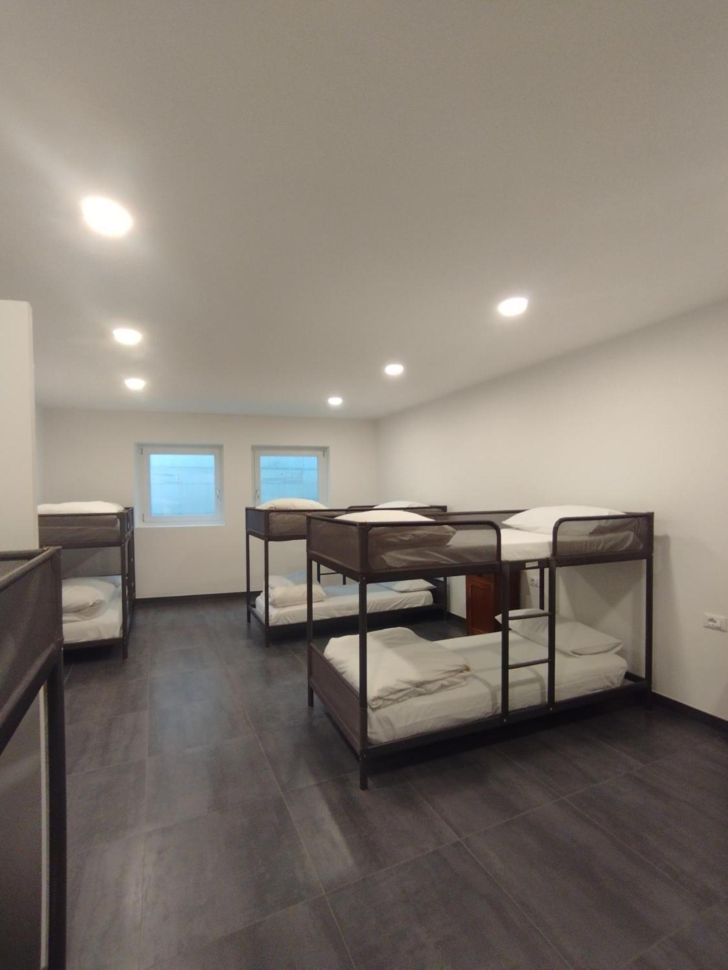 Dolomiti Brenta Apartment Da Gloria Dercolo Стая снимка